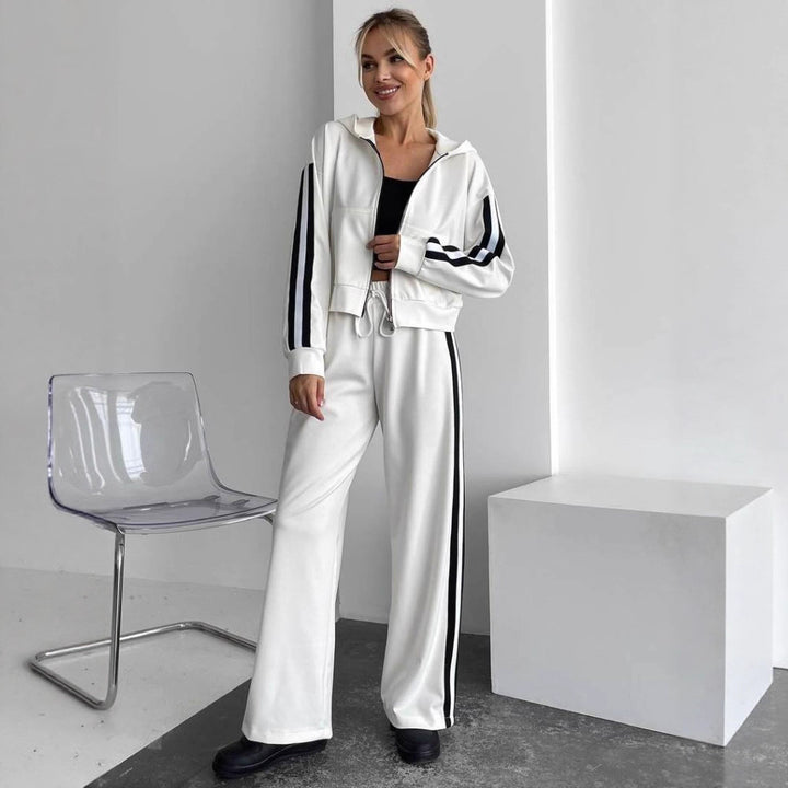 Women's sports jacket with a stylish cut from Lune London