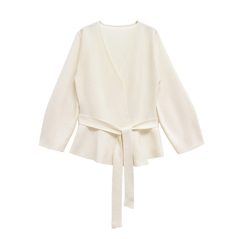 Trendy wrap jacket for women with tied belt Lune London