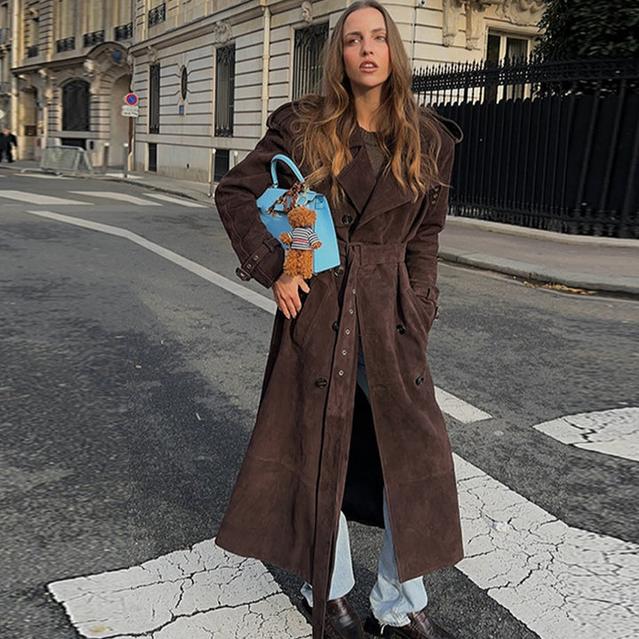 Long trench coat for women in soft faux suede with trendy details Lune London