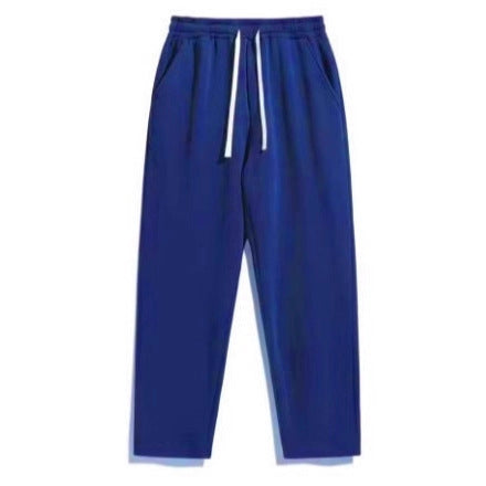 Comfortable athletic pants for ladies with elastic waist and side pockets Lune London