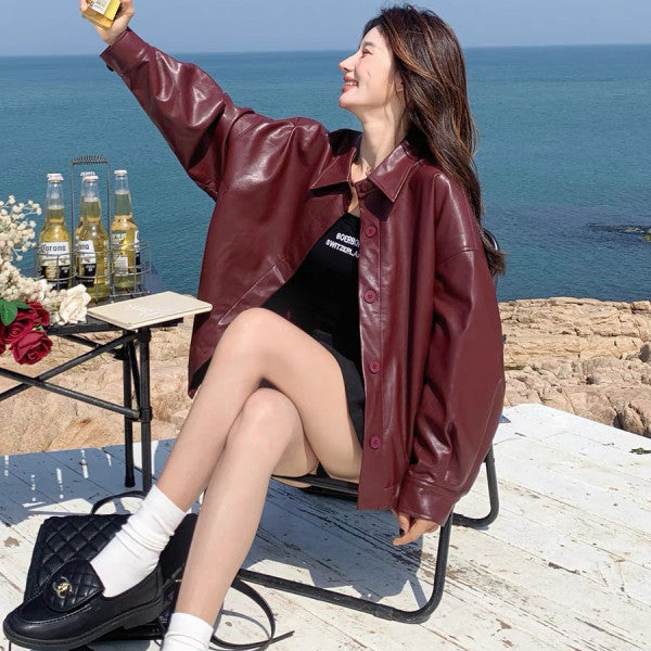 Women Oversized Faux Leather Jacket with Practical Pockets and Button-Down Closure Chic & Stil