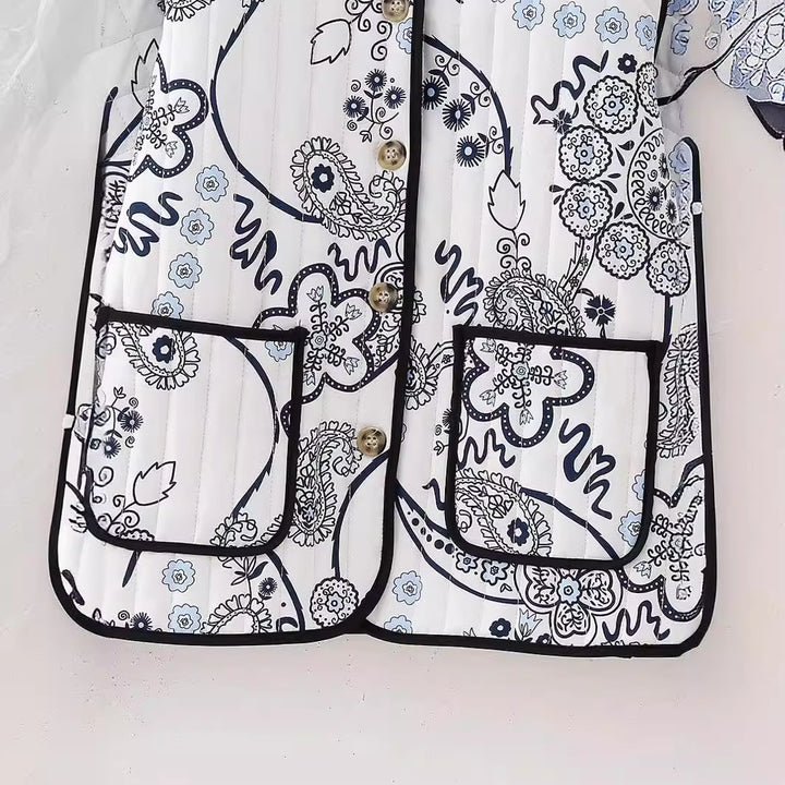 Veste de loisirs matelassée pour femmes avec motif floral et poches pratiques Chic & Stil
