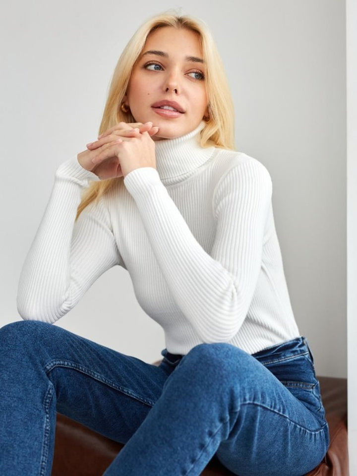 Elegant ribbed blouse for women with high collar and fitted cut Lune London