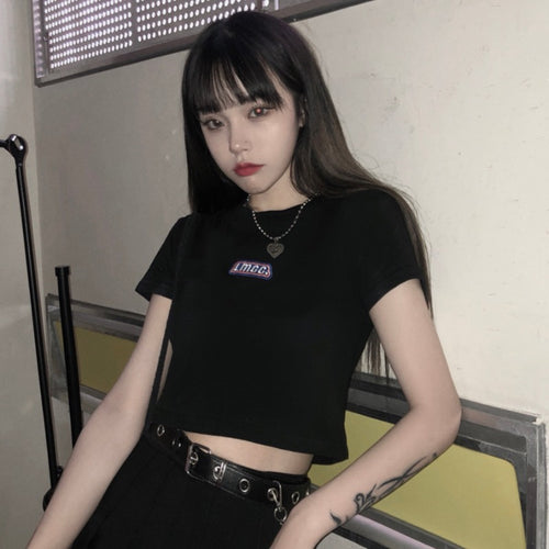 Women's Cropped T-Shirt with Creative Logo Design and Figure-Hugging Cut
