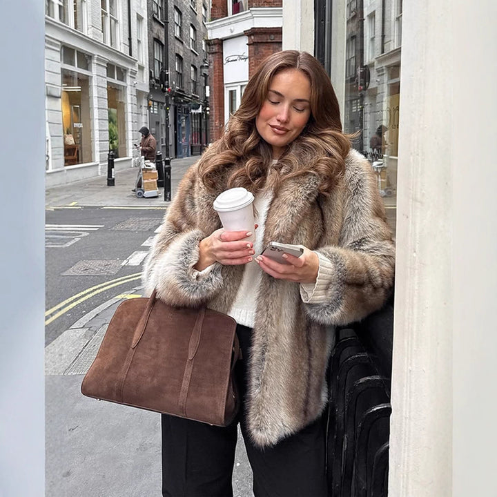 Women Boxy Faux Fur Coat with Luxurious Shawl Collar and Warm Padding Amarae