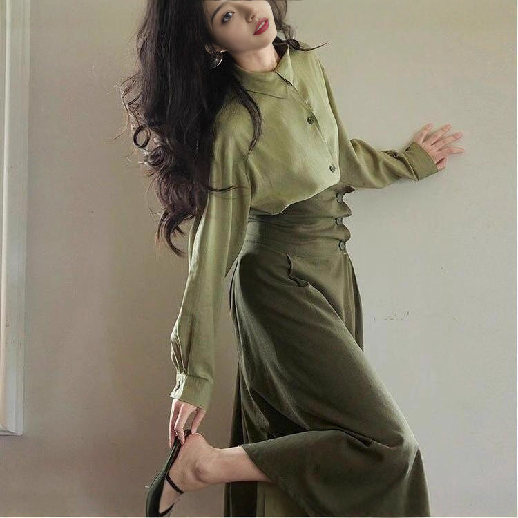 Jupe maxi élégante et moderne pour femmes avec découpe en coupe Chic & Stil