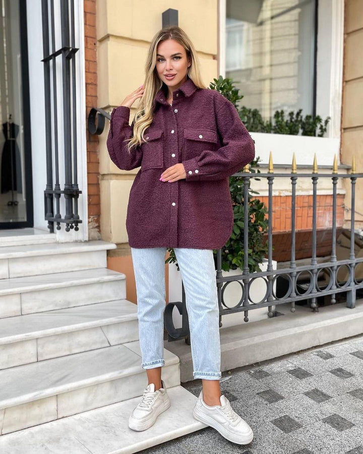 Soft fleece jacket for women with applied pockets and buttoning Lune London