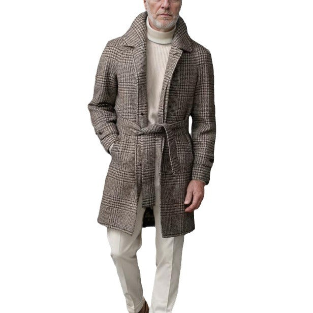 Fashionable trench coat for men with practical pockets and modern fit Amarae