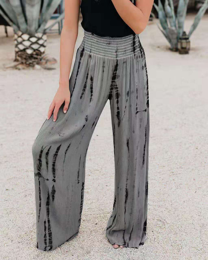 Elegant wide leg pants for women with a low waist and graphic print Lune London