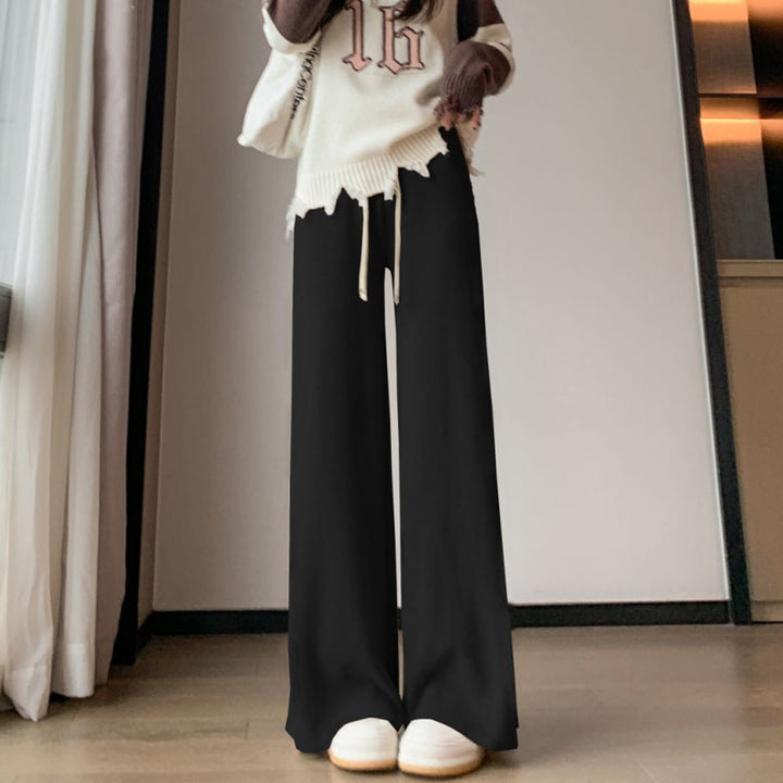 Pantalons confort plissés pour femmes avec taille élastique et jambes larges Chic & Stil