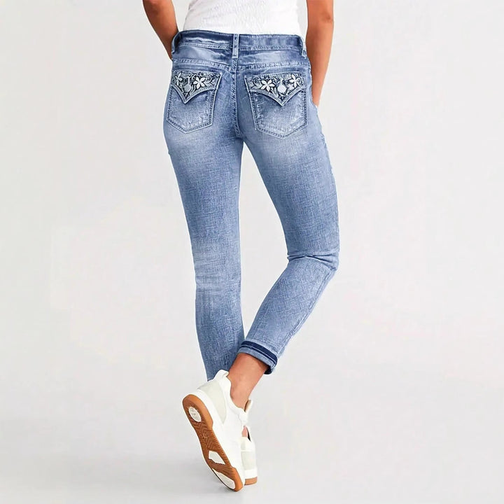 Women's Slim-Fit Stretch-Skinny-Jeans with Narrow Ankle Cuff and Five-Pocket Design Amarae