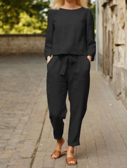 Ensemble en lin deux pièces pour femmes avec haut à la mode et pantalons confortables Chic & Stil