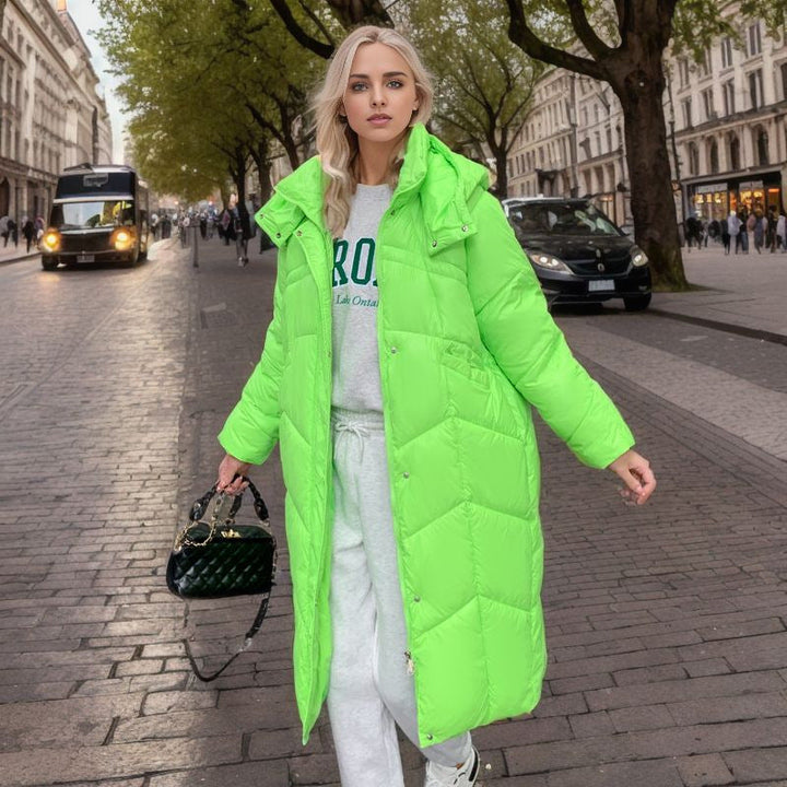 Women's Long Insulated Puffer Jacket with Voluminous Cut and Practical Side Pockets Lune London
