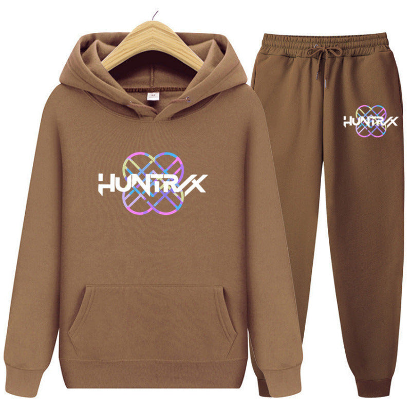 Women's tracksuit with modern graphic design and casual fit Lune London
