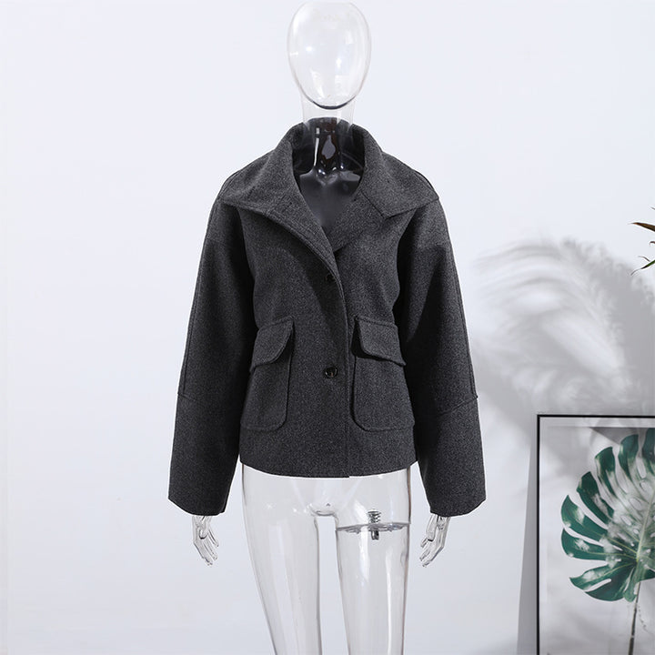Ladies Oversized Fashionable Jacket in High-Quality Wool Blend Lune London