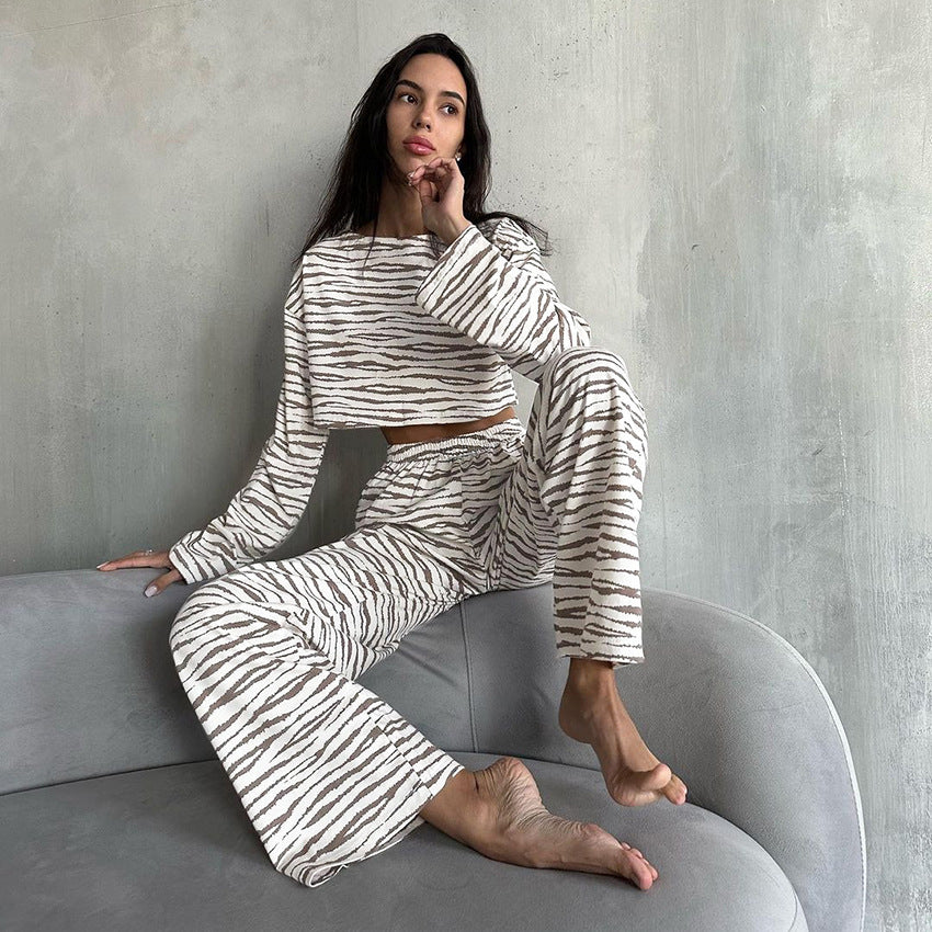 Chic and Stylish Women's Leisure Set