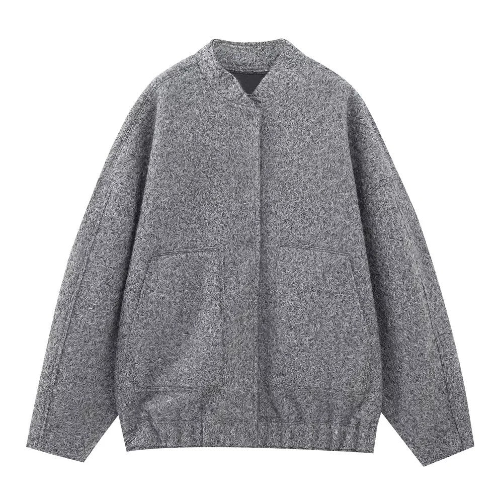 Casual oversized women's jacket with practical pockets Lune London