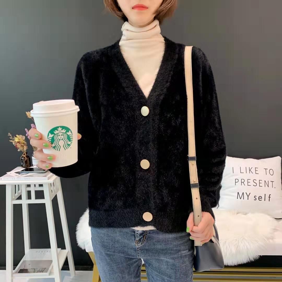 Cardigan confortable pour femmes avec grands boutons Chic & Stil