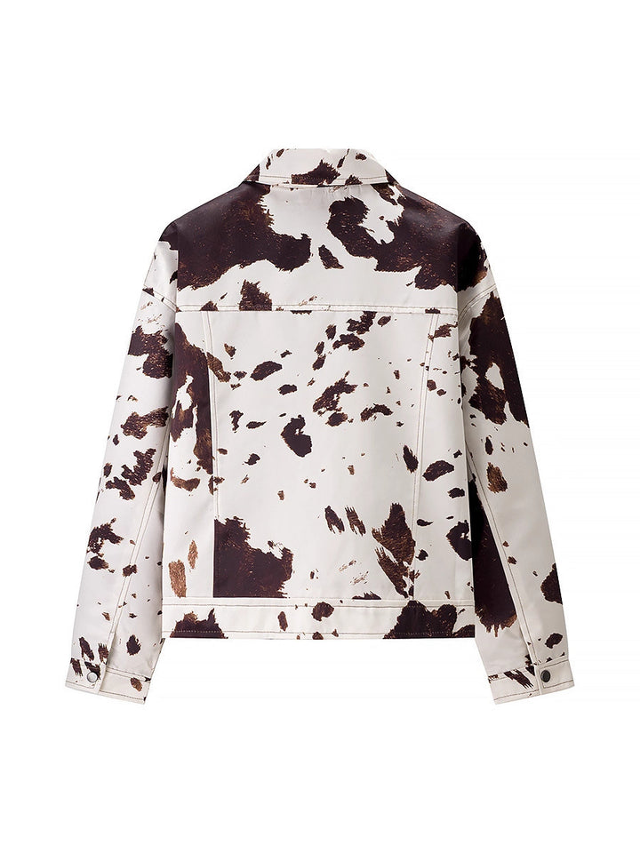 Casual denim jacket for women with a modern design in cow print Lune London