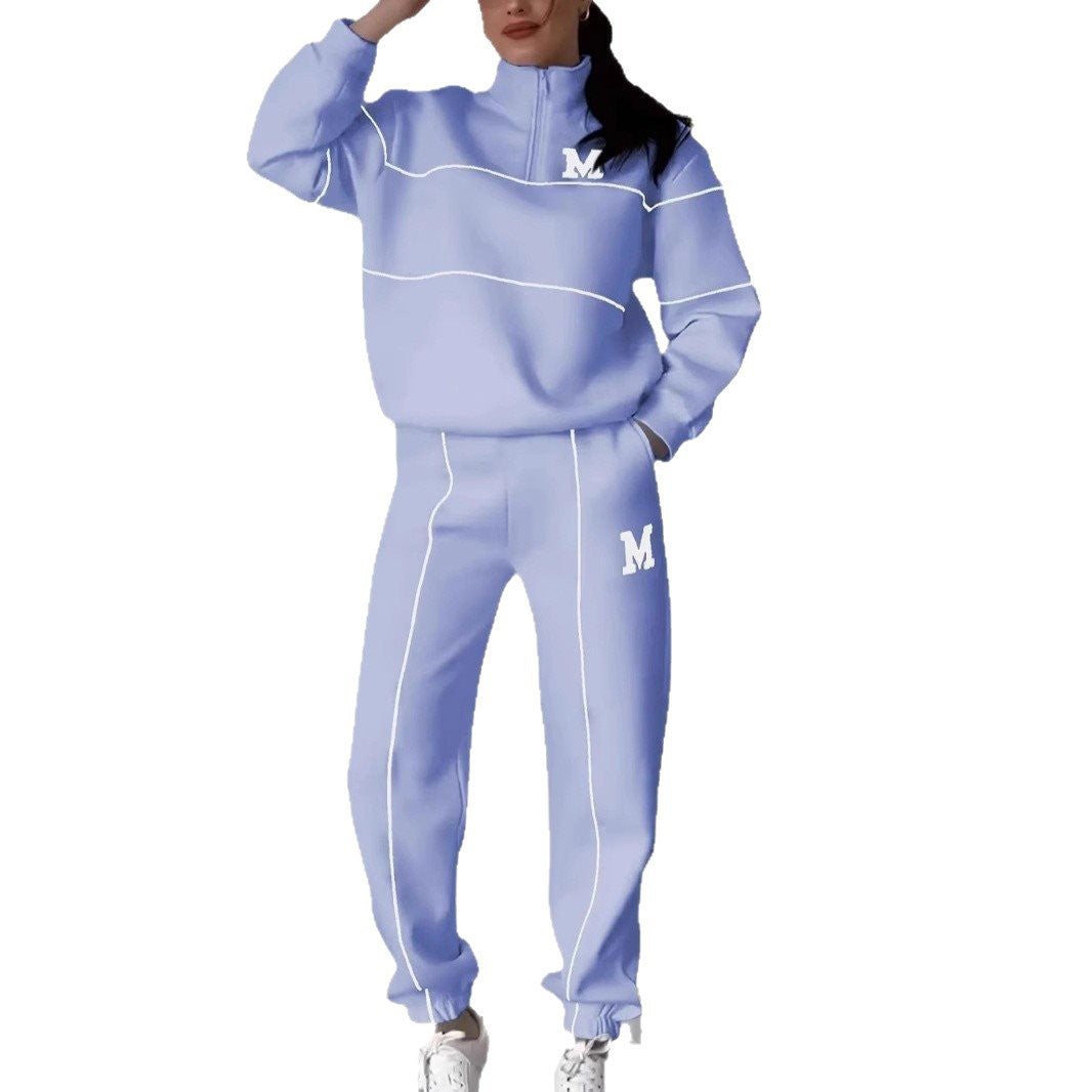 Sporty lounge suit for women with high collar and elastic waist Lune London