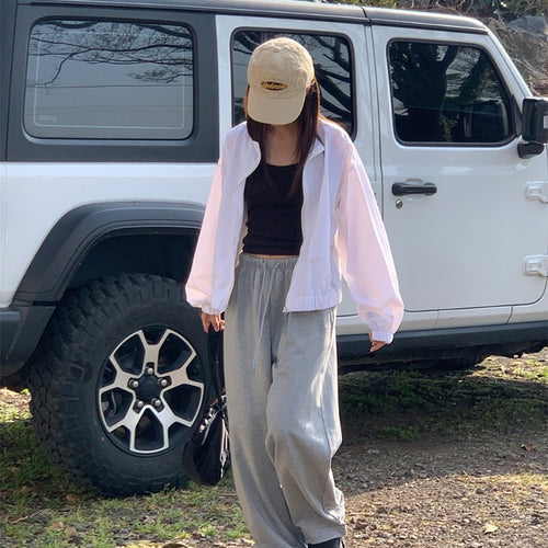 Women's sporty transitional jacket with voluminous sleeves Chic & Stil