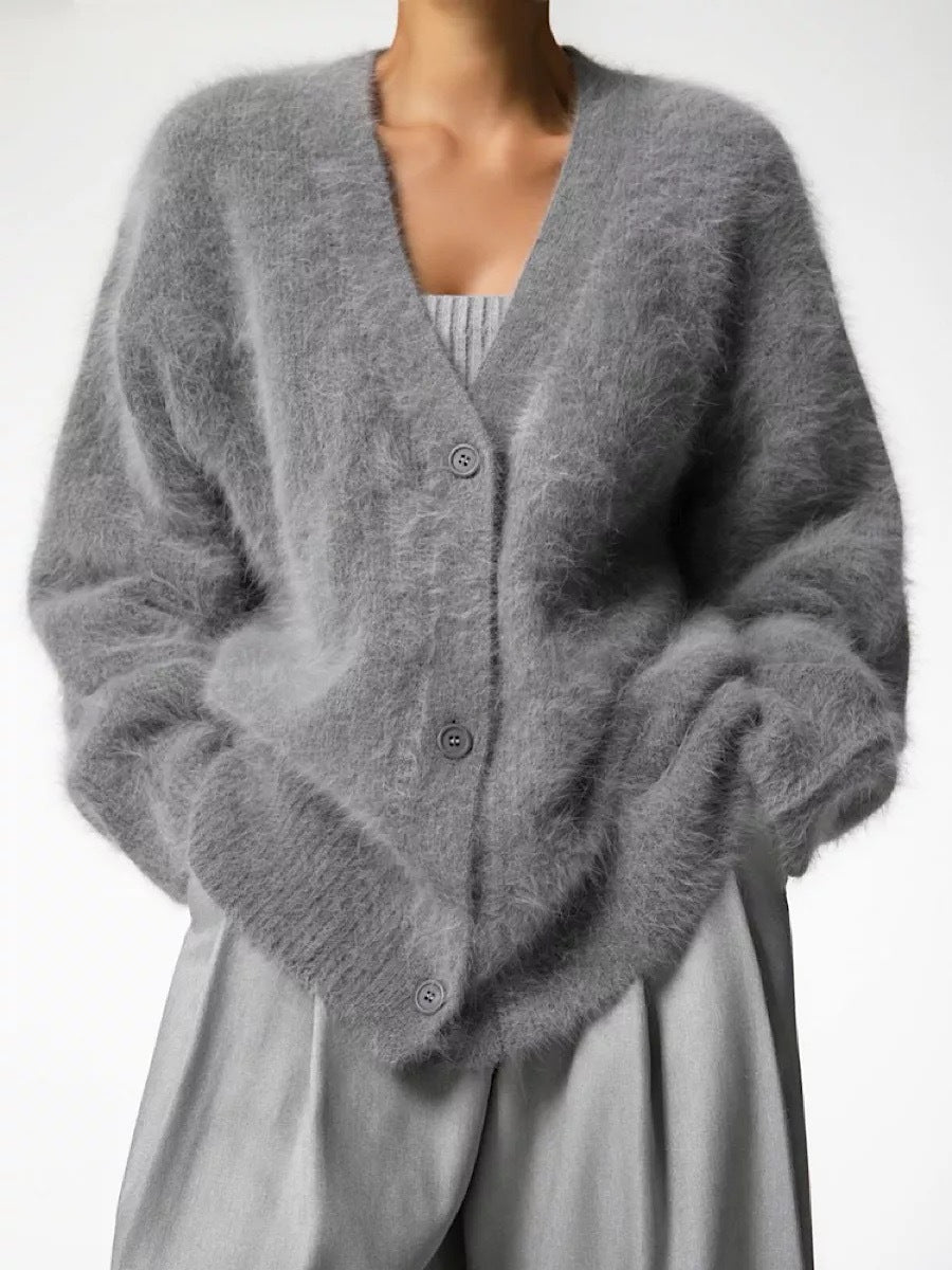 Women's cozy cardigan with button closure and loose fit Lune London