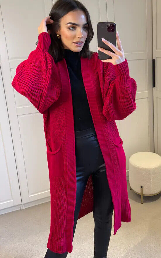Ladies long cardigan with a chunky knit structure and practical pockets Lune London