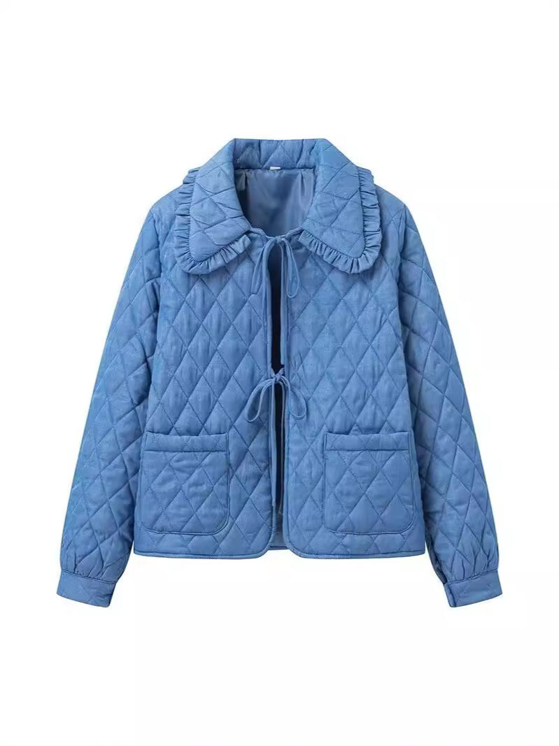 Quilted jacket for women with large collar and practical pockets Lune London