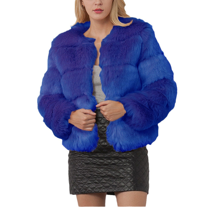 Short faux fur coat for women with hood Lune London