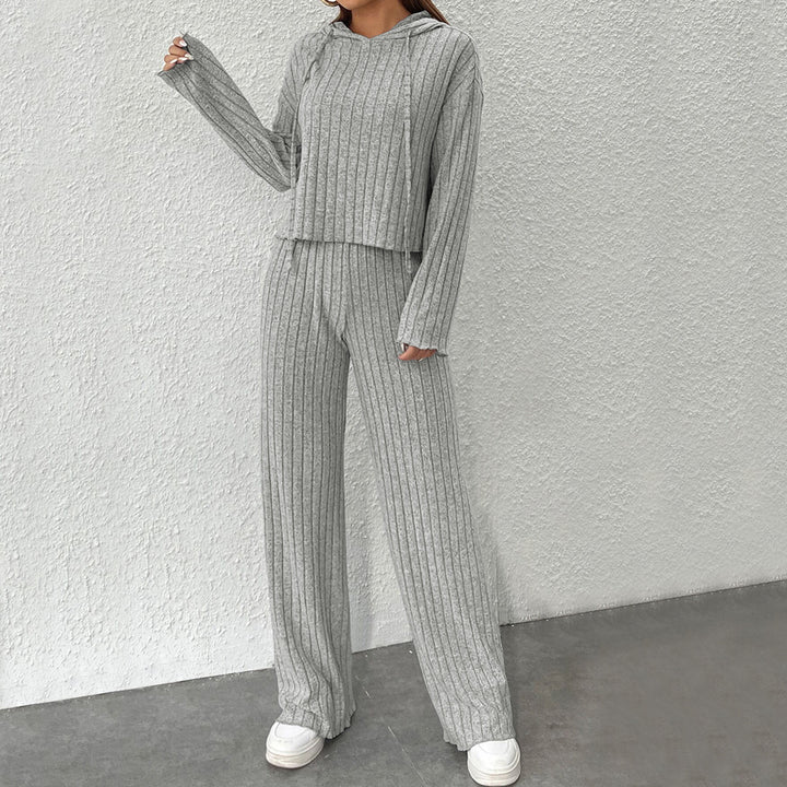 Ensemble en laine confortable pour femmes avec hoodie décontracté et pantalons larges Chic & Stil