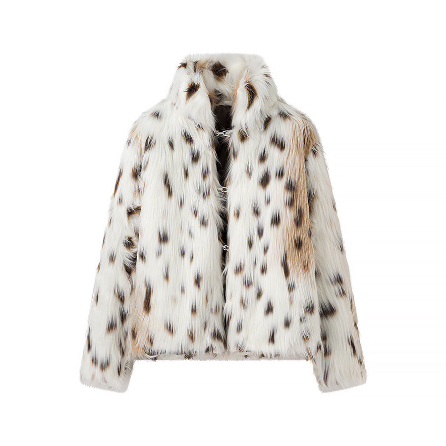 Women's short coat made of faux fur in spotted design with high collar Amarae