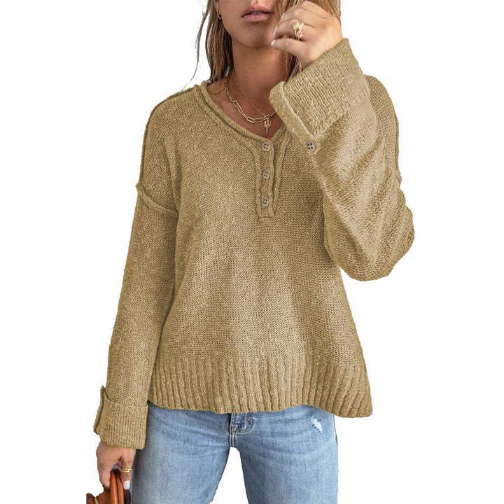 Chunky knit sweater for women with button placket and loose fit Lune London