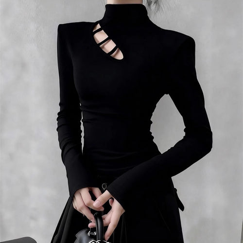 T-shirt à manches longues pour femmes avec encolure asymétrique Chic & Stil