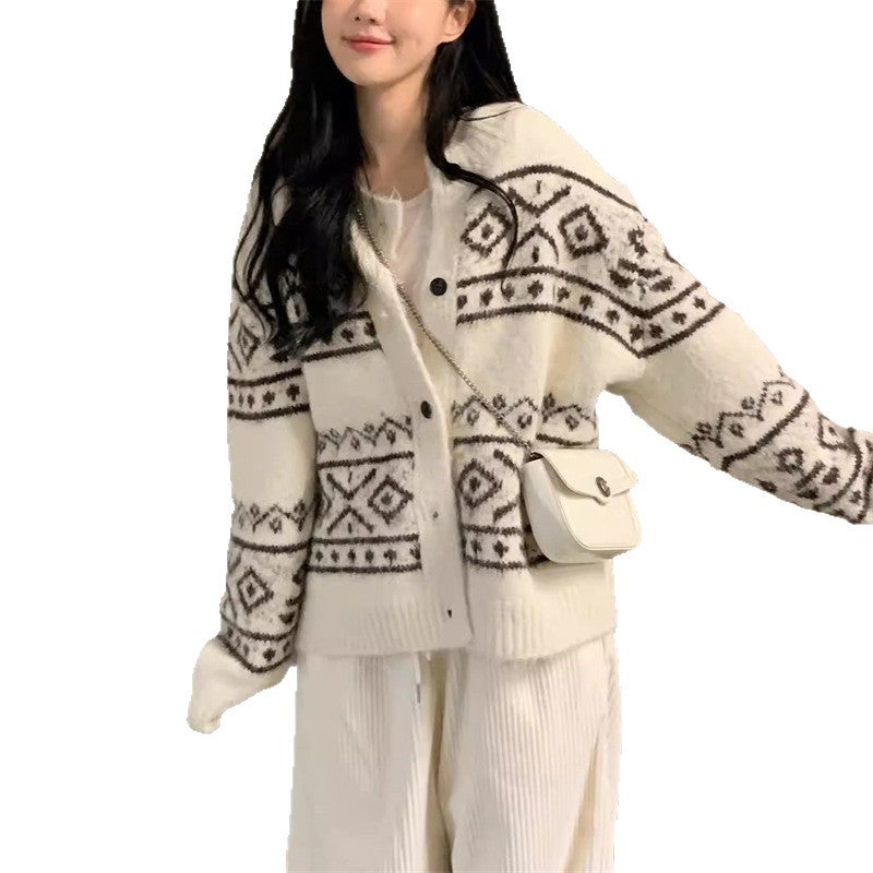 Cardigan décontracté pour femmes avec un motif unique et un matériau doux Chic & Stil