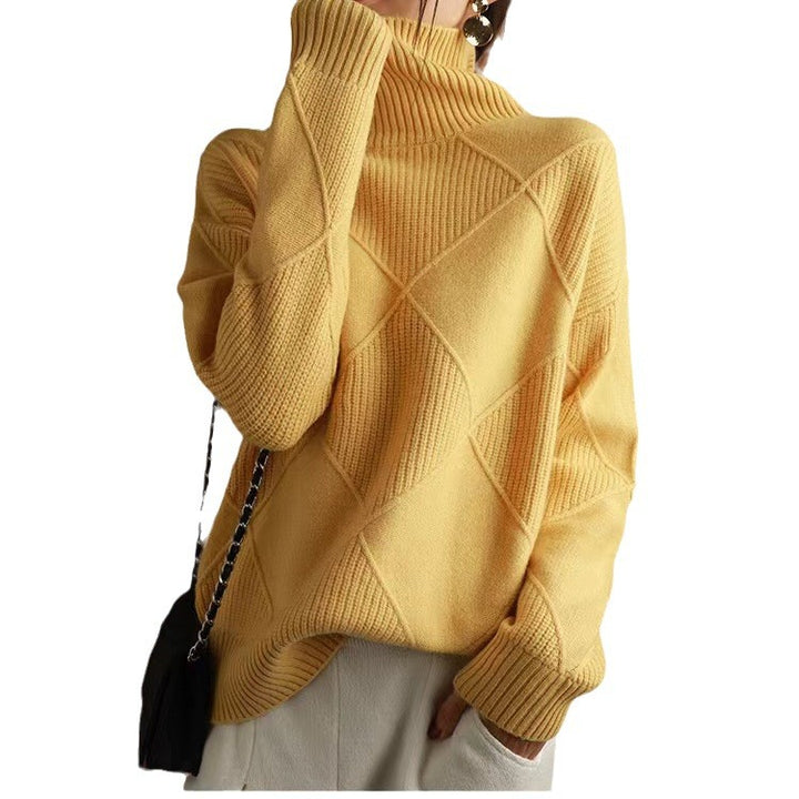 Chunky knit sweater for ladies with an elegant turtleneck and a textured pattern Lune London
