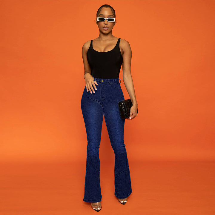 Ladies' high-waisted fitted flared jeans made of stretch denim with flared leg Amarae