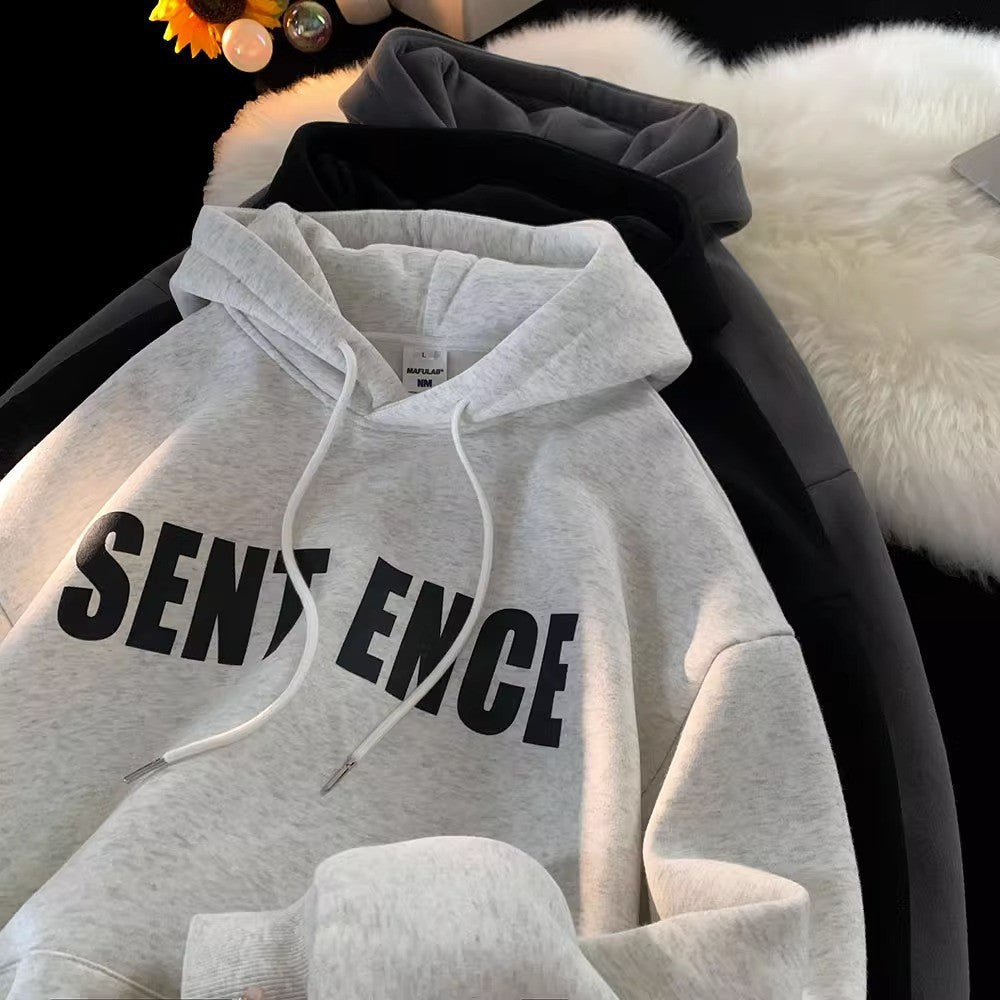 Women's hoodie with eye-catching lettering and casual design Chic & Stil