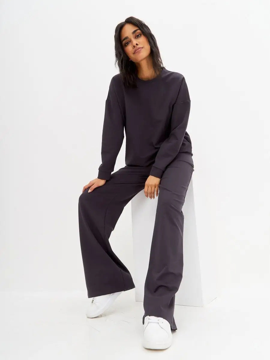 Casual and modern lounge set for women Lune London