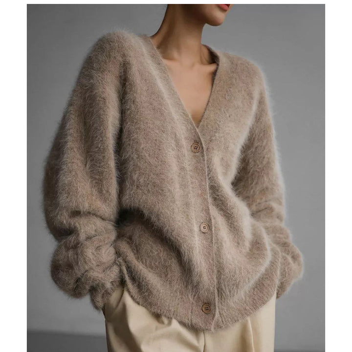 Women's cozy cardigan with button closure and loose fit Lune London