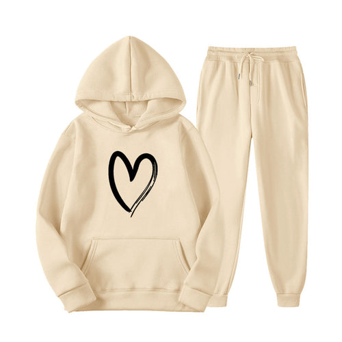 Women's sweatsuit with kangaroo pocket and heart-shaped print Amarae