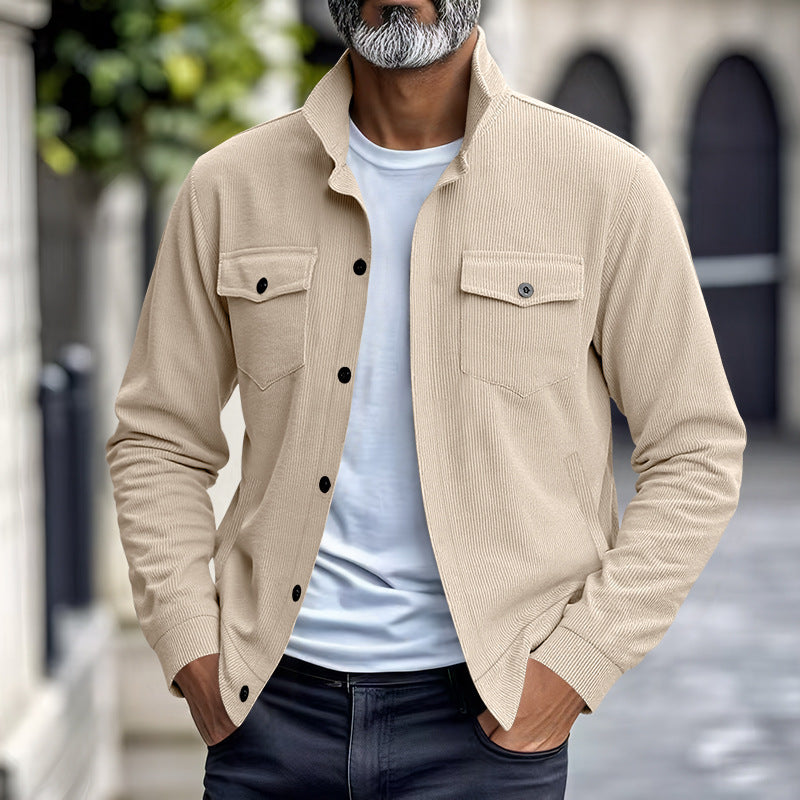 Men's casual cord jacket with practical chest pockets Chic and style