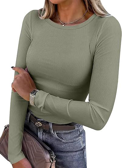 Long sleeve women's T-shirt with textured ribbed design and discreet round neck Lune London