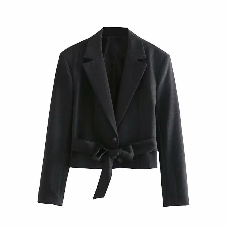Tailored blazer jacket for women with a modern cut and a tie belt Lune London