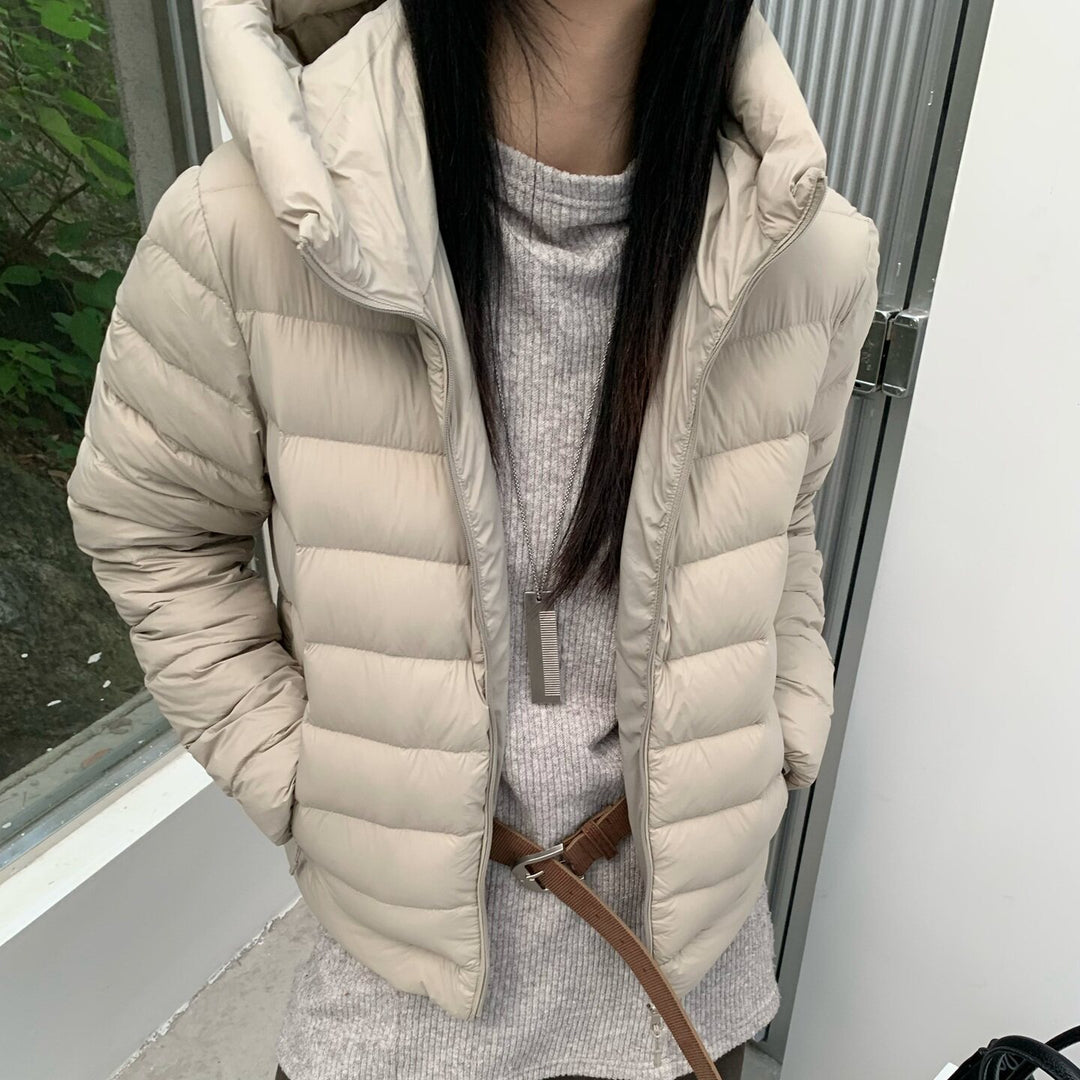 Women's quilted down jacket with high collar and light thermal insulation Amarae