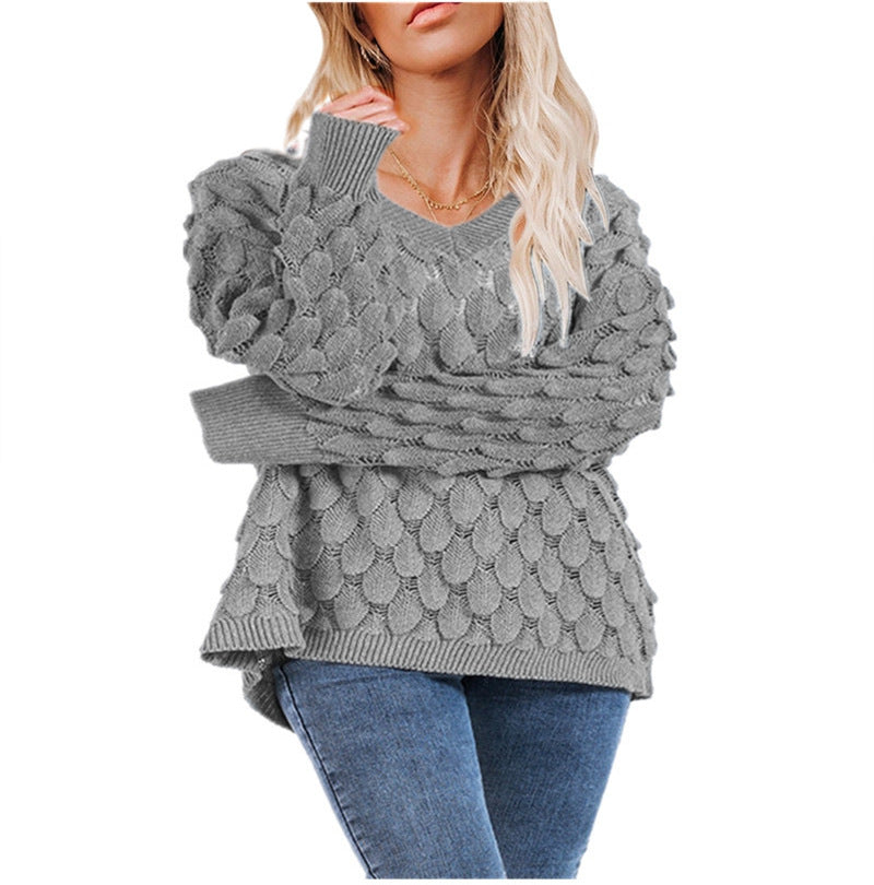Pull en maille épaisse pour femmes avec motif ondulé sculptural et col en V Chic & Stil