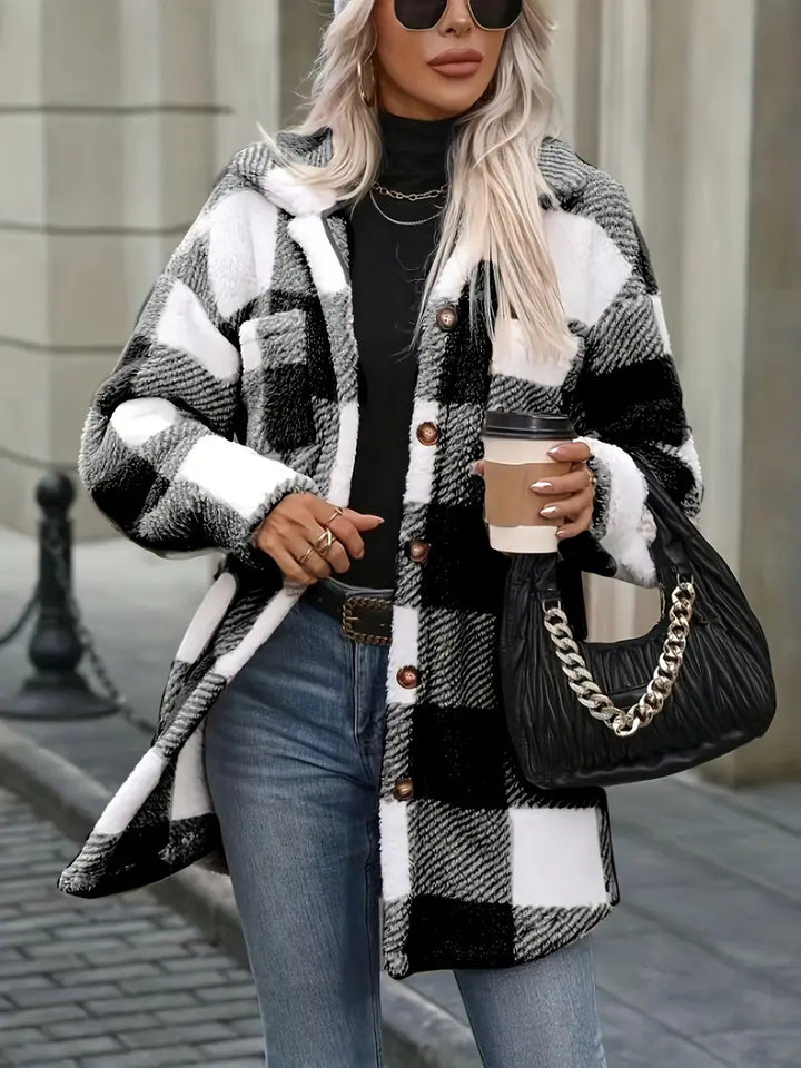 Oversized plaid fleece jacket for women Lune London