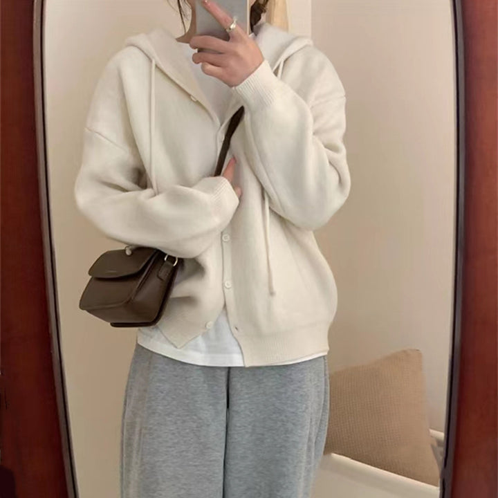 Cardigan pour femmes confortable avec capuche et fermeture à boutons Chic & Stil