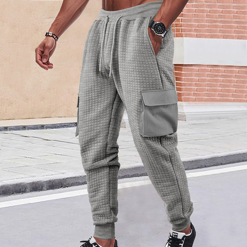 Men's cargo joggers with breathable side pockets and elastic waistband Chic and style