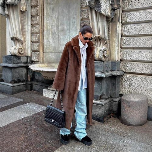 Ladies Plush Oversize Fur Coat Amarae