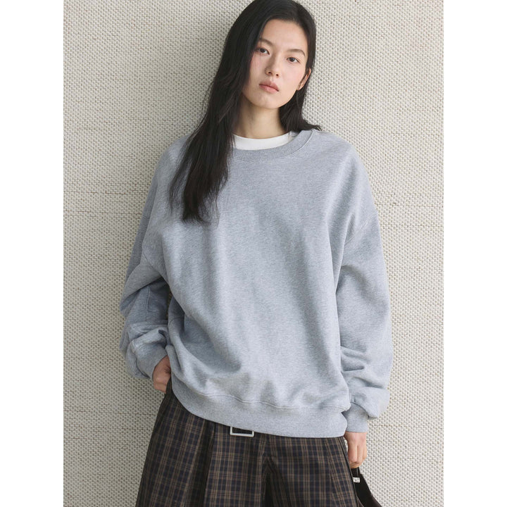 Women's Casual Oversized Sweatshirt with an extra wide cut, dropped shoulder and reinforced round neck Amarae